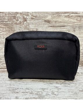 TUMI Delta Travel amenity kit bag luggage business